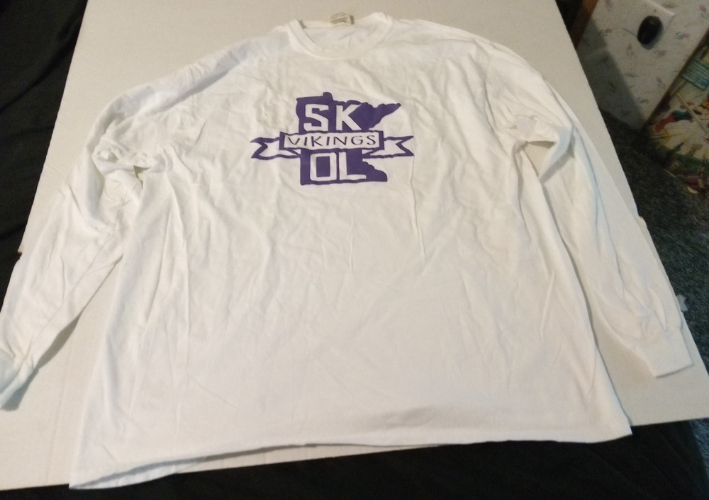 Comfort Colors Mens Size 2XL White Skol Vikings Long Sleeve Pullover Shirt